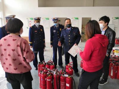 沣东新城多部门联合整顿消防产品质量市场秩序